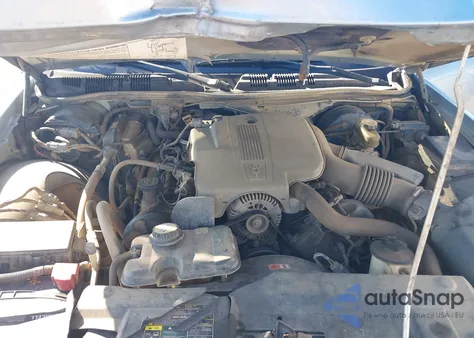 2004 Mercury Grand Marquis Ls z USA, uszkodzony, nr VIN 2MEHM75W54X669206